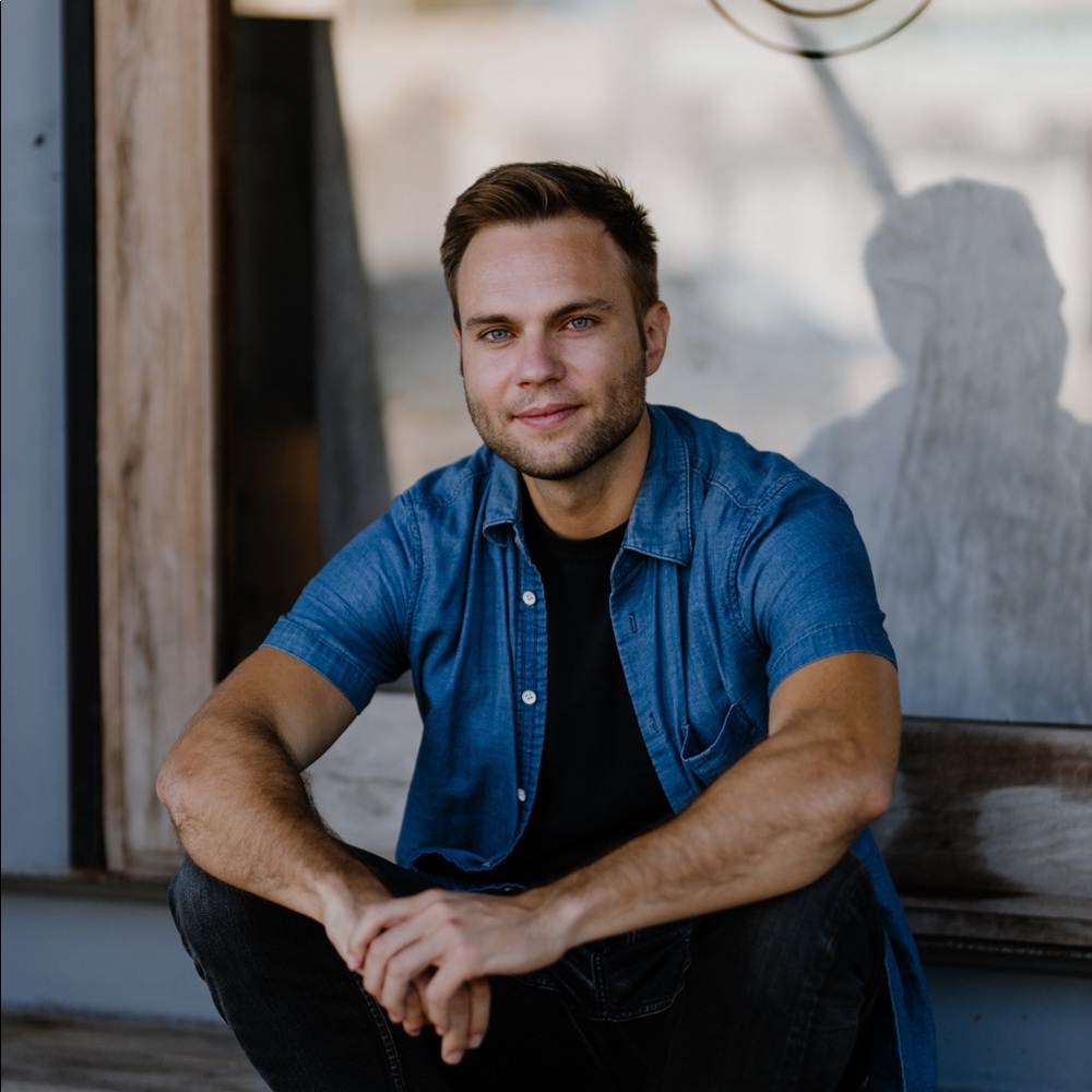 Meet your Posher, Tony